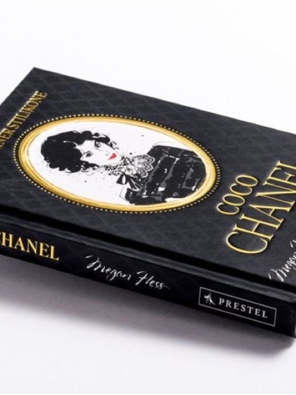 CHANEL Black Hardcover Book - Picture 11 of 15